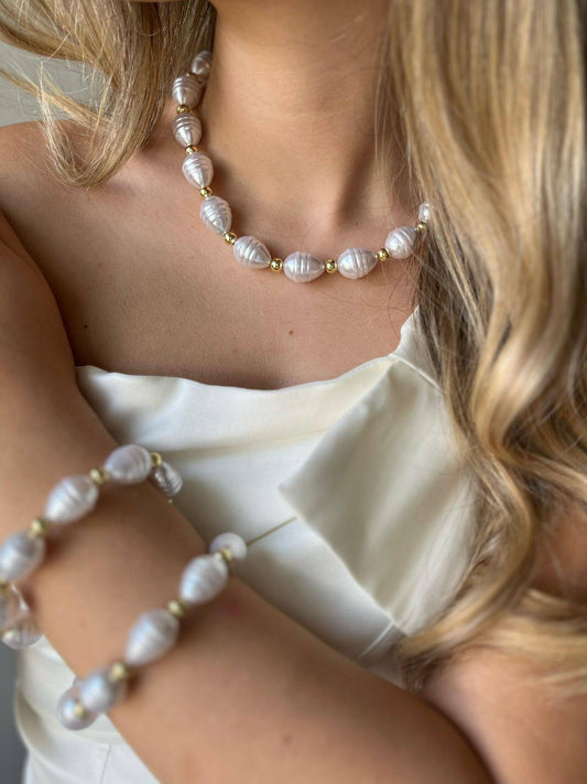 Parure boule blanche